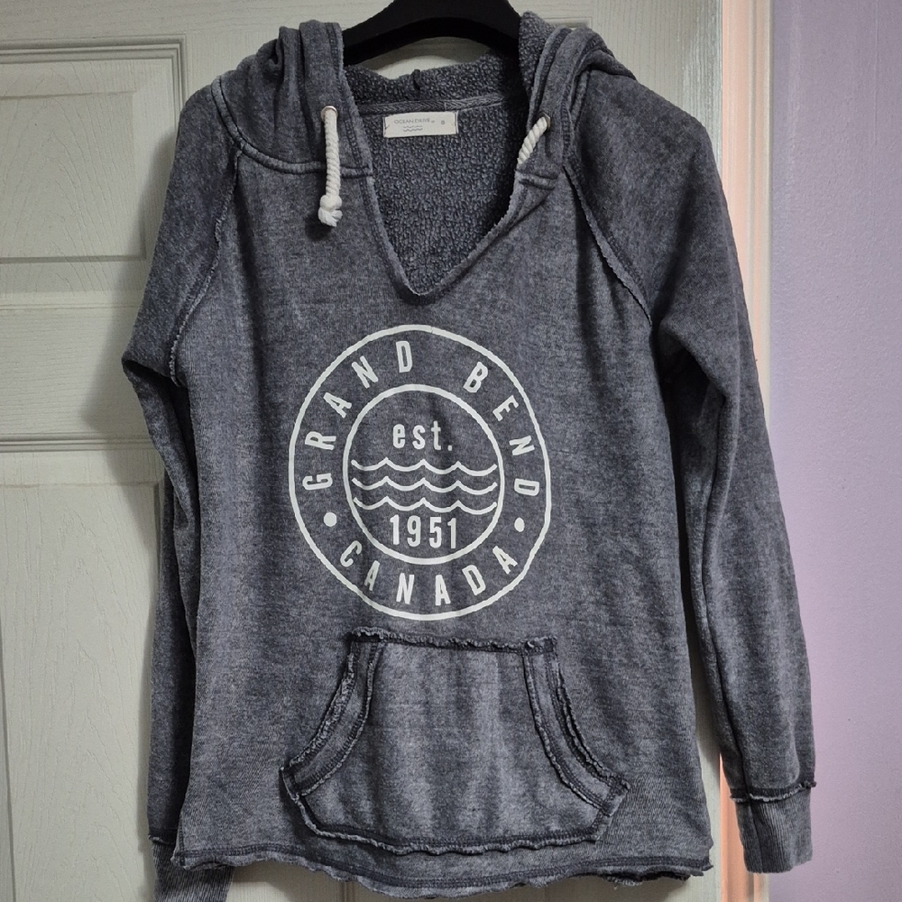 Ocean Drive Gray V-Neck Hoodie Sweater